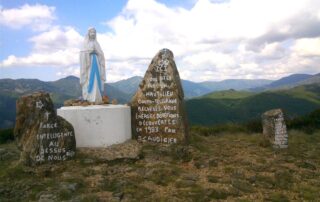 Thueyts - Rocher d'Autureyre vue depuis la vierge ©sourcesetvolcans