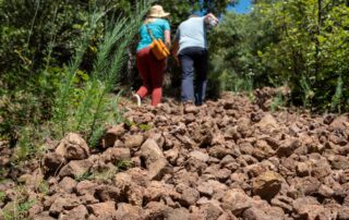 Meyras - Ascension au volcan du Souilhol ©sourcesetvolcans