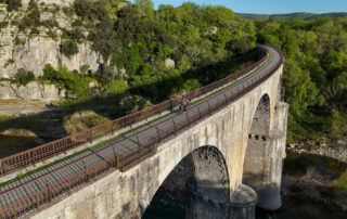 Via Ardèche au village de caractère de Vogüé