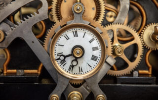 Burzet - mécanisme de la tour de l'horloge ©sourcesetvolcans