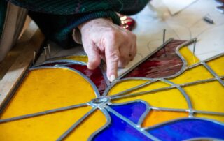 Barnas - Atelier St Théophrède - assemblage vitrail