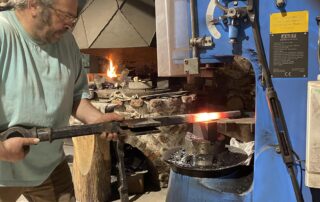 Christophe Mezzasoma - forgeron coutelier_Meyras