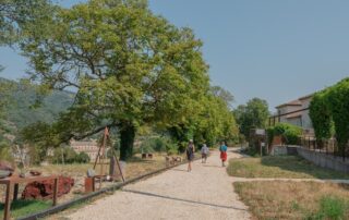La lithothèque des jardins de la maison du parc_Jaujac