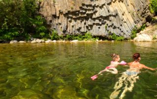 Jaujac - Baignade dans le Lignon à la Turbine-2 ©S.BUGNON